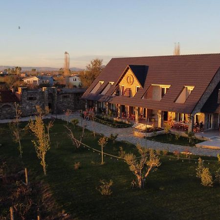 Lac Lahuta E Vjeter Agroturizem酒店 外观 照片